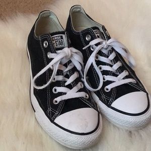 Black Converse
